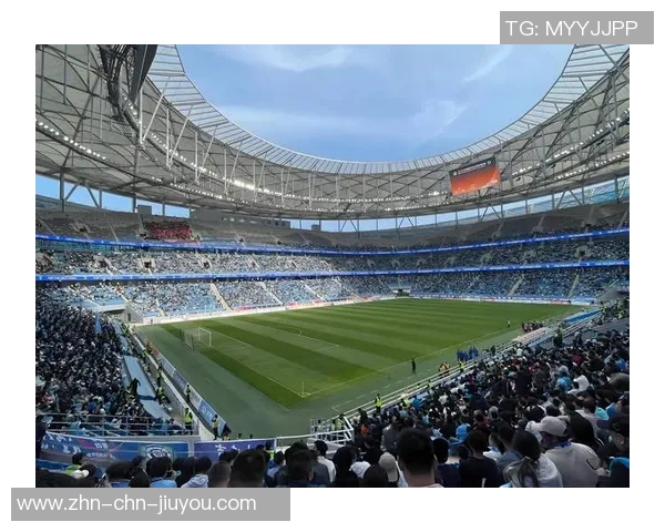 大连足球消息：新赛季展望与球队阵容调整分析